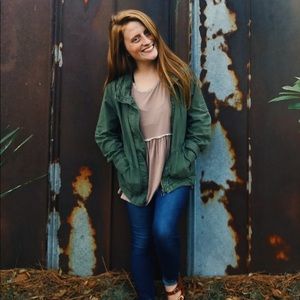 Meet your Posher, Katie